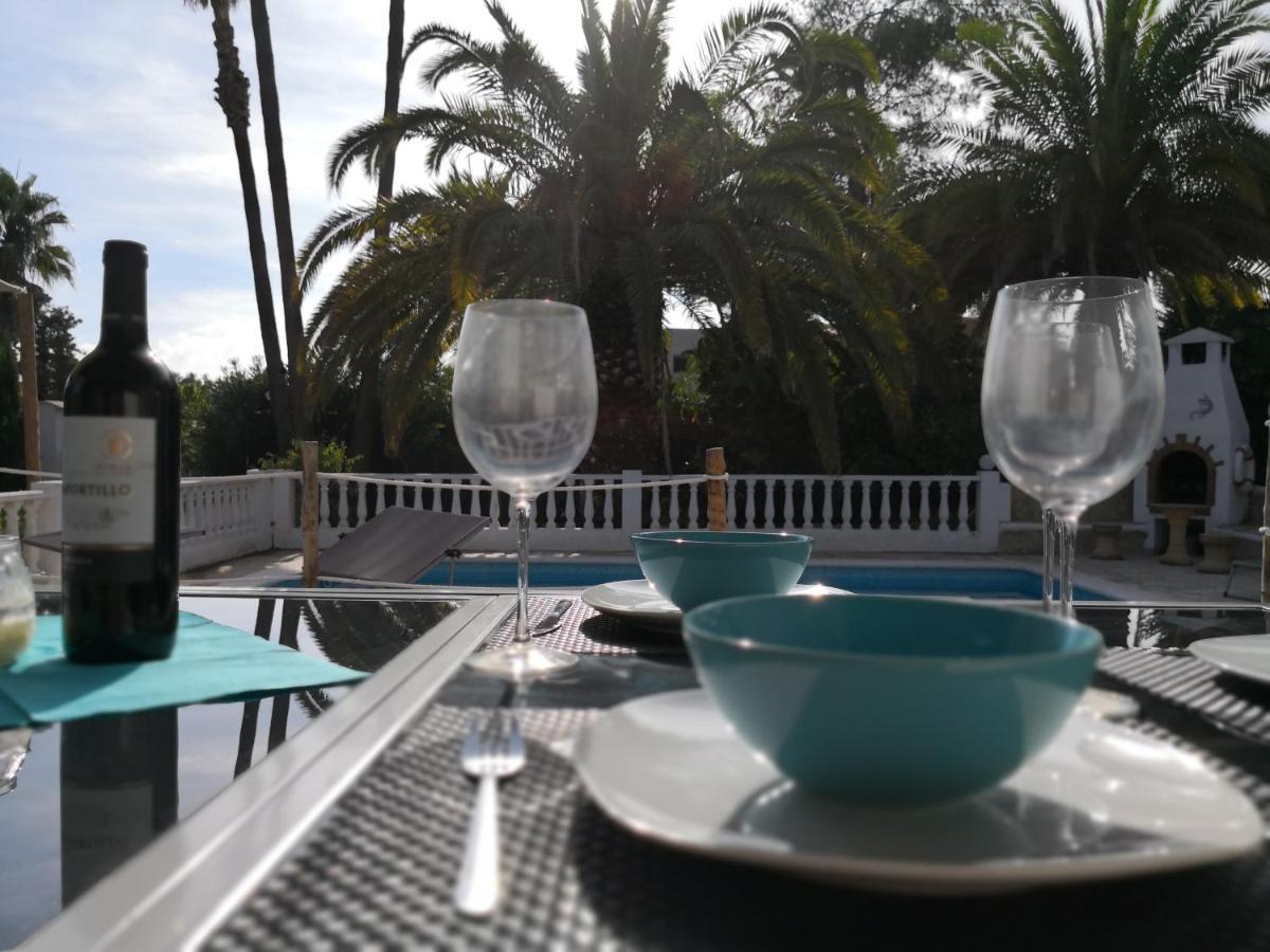 Private Villa Mit Eigenem Pool Unter Palmen Кала Йеня Екстериор снимка